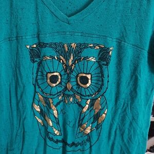 Fifth Sun Teal Short Sleeve Tee with Gold Owl Graphic